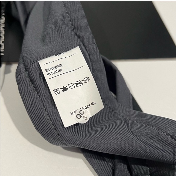 Nike Dry Headband and Glove Set NWT - Picture 11 of 12